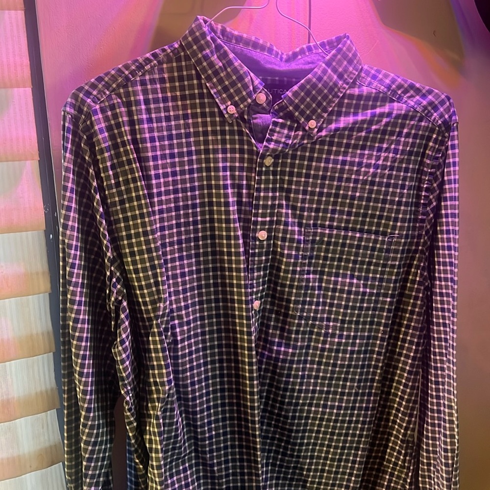 Men’s nautica shirt “classic fit”